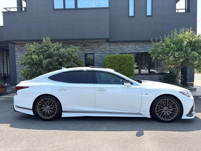 صورة مصغرة 18 لـ 2021 Lexus LS