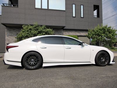 صورة مصغرة 25 لـ 2021 Lexus LS