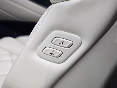 صورة مصغرة 29 لـ 2025 Genesis GV80