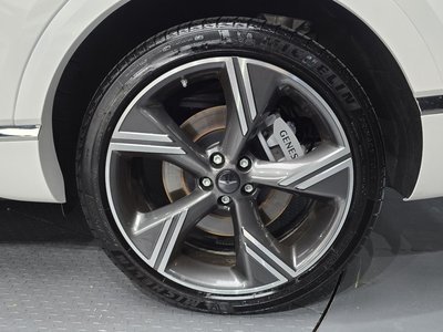 صورة 8 لـ 2025 Genesis GV80
