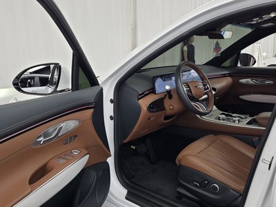 2024 Genesis GV70 — миниатюра 13