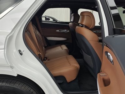 2024 Genesis GV70 — миниатюра 18