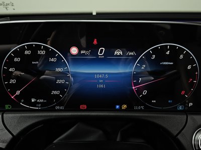 MERCEDES-BENZ E-CLASS - 8