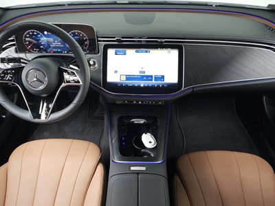 MERCEDES-BENZ E-CLASS - 5