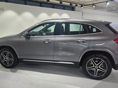 MERCEDES-BENZ EQA - 8