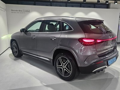 MERCEDES-BENZ EQA - 2