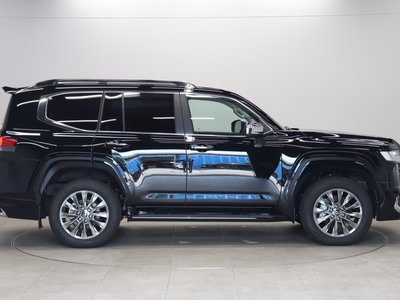 2025 Toyota LAND CRUISER 300 — миниатюра 14