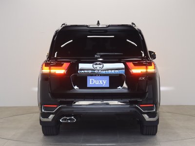 2025 Toyota LAND CRUISER 300 — миниатюра 16