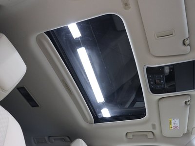 2025 Toyota LAND CRUISER 300 — миниатюра 44