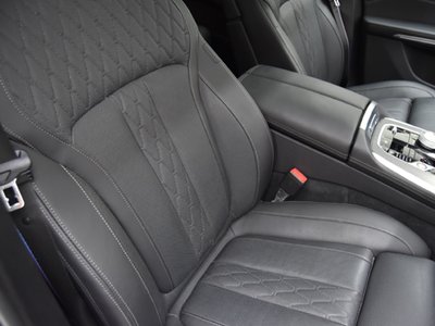 صورة 10 لـ 2023 BMW X7