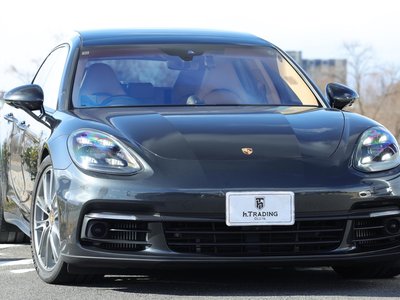 PORSCHE PANAMERA SPORT TURISMO - 1