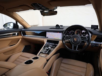 PORSCHE PANAMERA SPORT TURISMO - 4