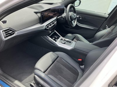 صورة 5 لـ 2024 BMW 3 SERIES