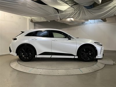 TOYOTA CROWN SPORT - 9