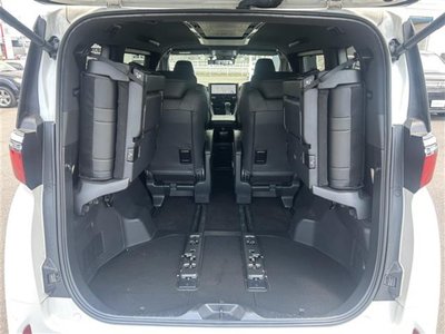 2023 Toyota ALPHARD — миниатюра 30
