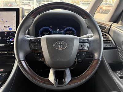 2023 Toyota ALPHARD photo 9