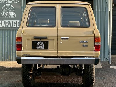 TOYOTA LAND CRUISER 60 - 6