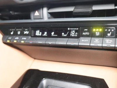 2024 Toyota CROWN SPORT 缩略图 33