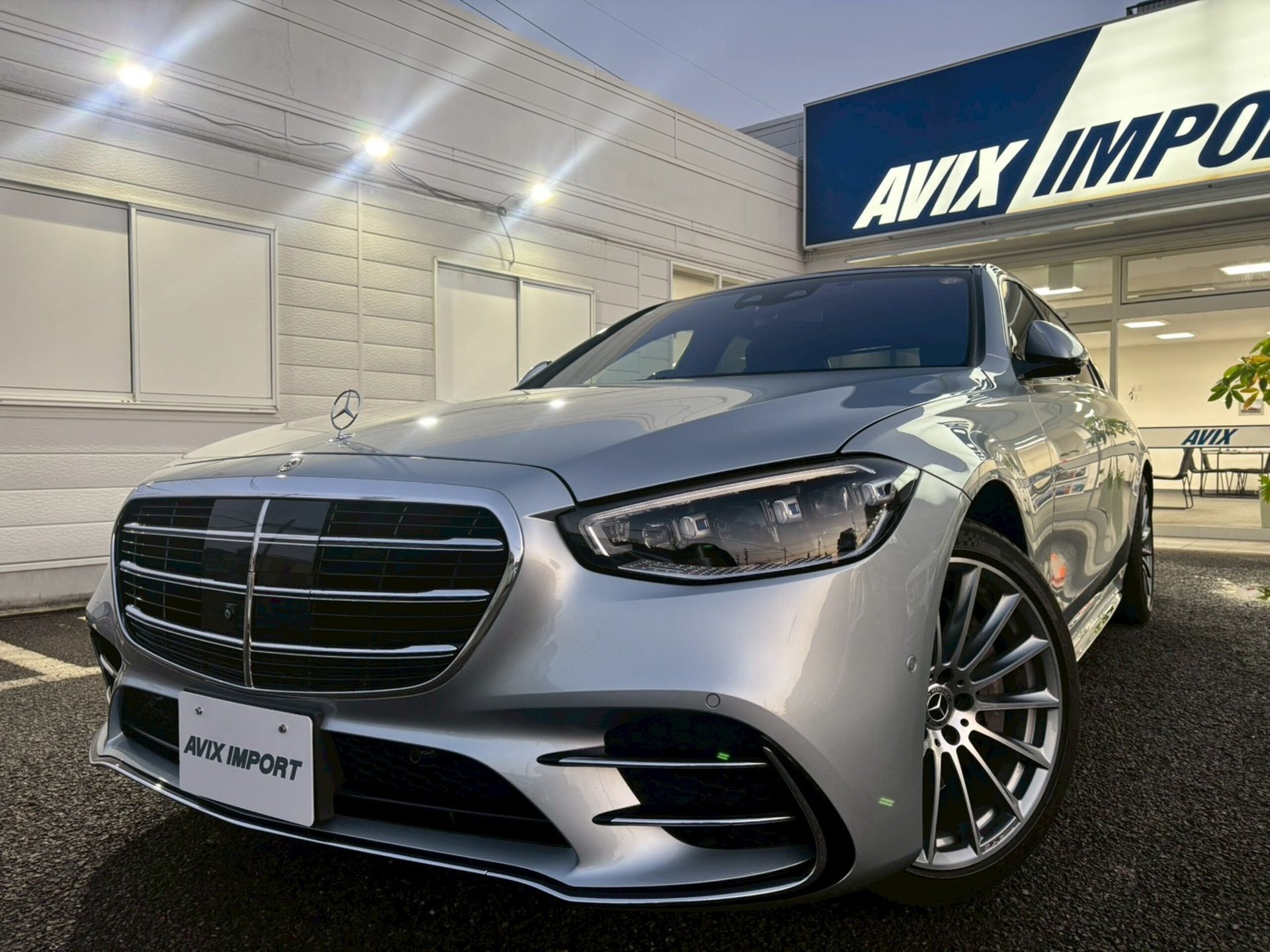 MERCEDES-BENZ S-CLASS - View 1