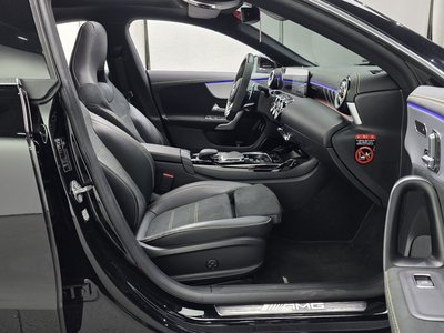 MERCEDES-BENZ CLA - 10