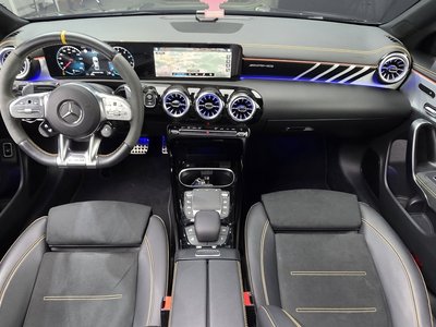 MERCEDES-BENZ CLA - 5