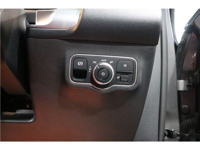 2022 Mercedes-BENZ GLB 缩略图 28