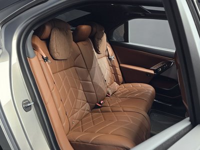 2024 BMW 7 SERIES — миниатюра 16