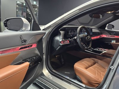 2024 BMW 7 SERIES — миниатюра 13