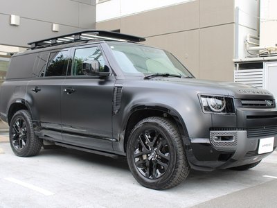 LAND ROVER DEFENDER - 6