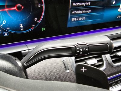 MERCEDES-BENZ GLS - 9