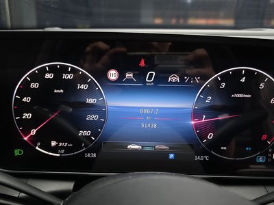 MERCEDES-BENZ GLC - 8