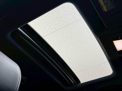 TOYOTA LAND CRUISER 200 - 9