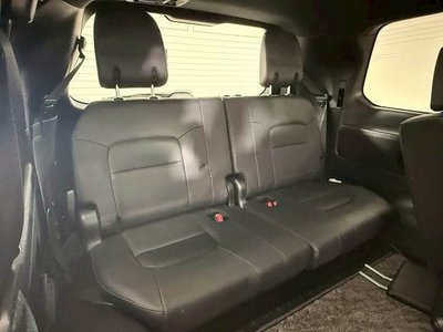 TOYOTA LAND CRUISER 200 - 8