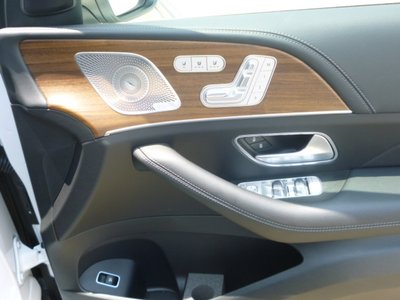 2025 Mercedes-BENZ GLE 缩略图 12