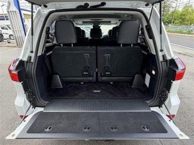 2020 Lexus LX 缩略图 17