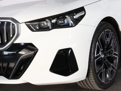 BMW 5 SERIES TOURING - 4