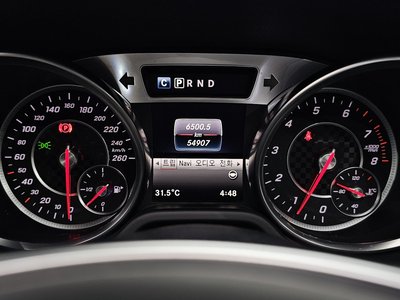 2017 Mercedes-BENZ SL — миниатюра 11