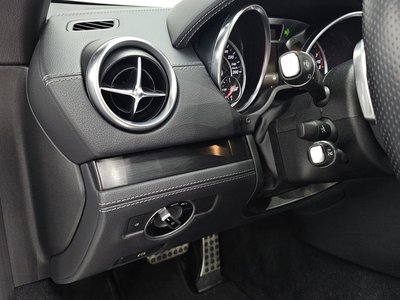 2017 Mercedes-BENZ SL — миниатюра 24