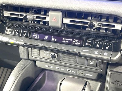 2025 Toyota LAND CRUISER 250 — миниатюра 43