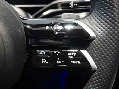 2025 Mercedes-BENZ GLC thumbnail 55