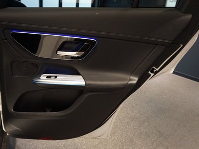 2025 Mercedes-BENZ GLC thumbnail 35
