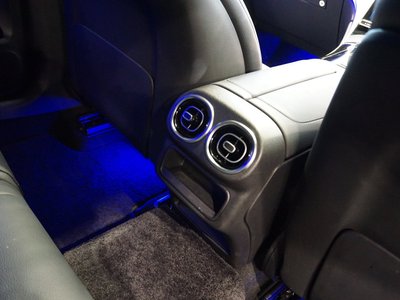 2025 Mercedes-BENZ GLC thumbnail 46
