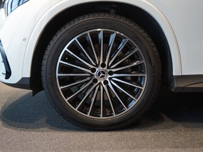 2025 Mercedes-BENZ GLC 照片 12