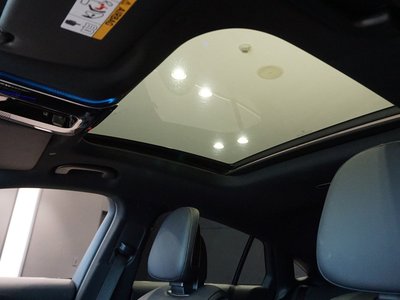 2025 Mercedes-BENZ GLC thumbnail 44