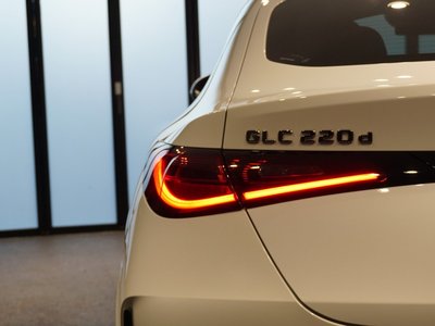2025 Mercedes-BENZ GLC thumbnail 63