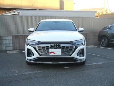 AUDI Q8 SPORTBACK E-TRON - 2