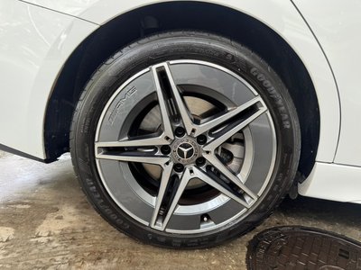 MERCEDES-BENZ C-CLASS - 10