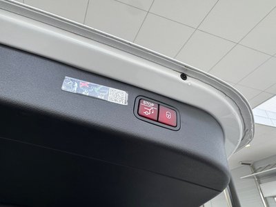 MERCEDES-BENZ C-CLASS - 9