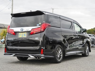 TOYOTA ALPHARD - 5