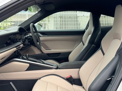 2024 Porsche 911 thumbnail 12